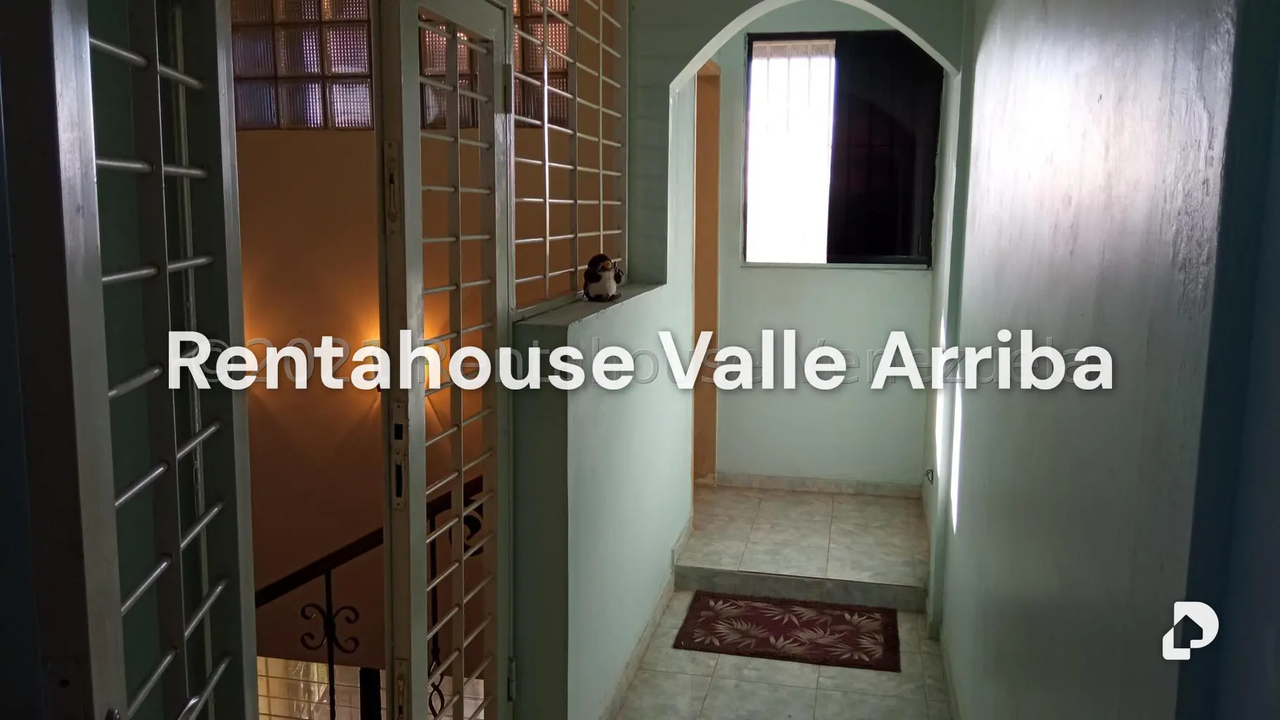Casa en Oripoto, Caracas – 26