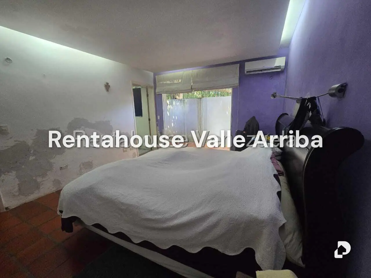 Casa en La Floresta, Caracas – 28