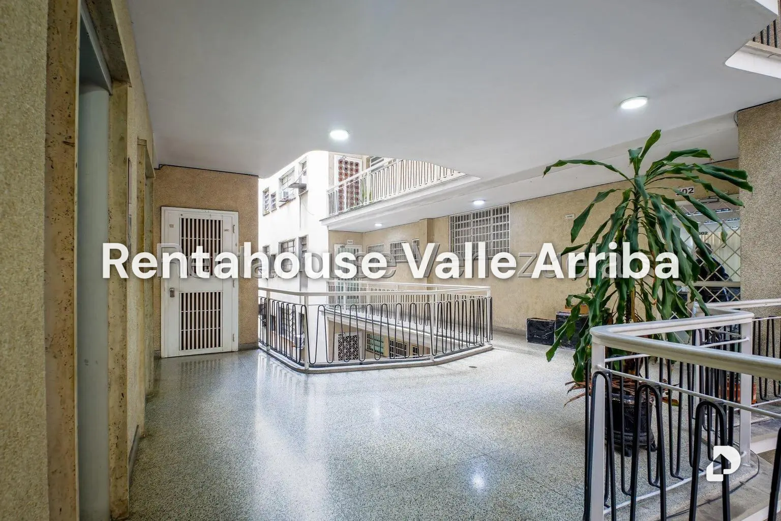 Edificio en El Rosal, Caracas – 23