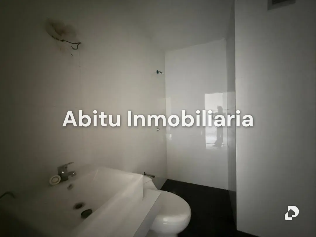 Apartamento en La Boyera, Caracas – 30