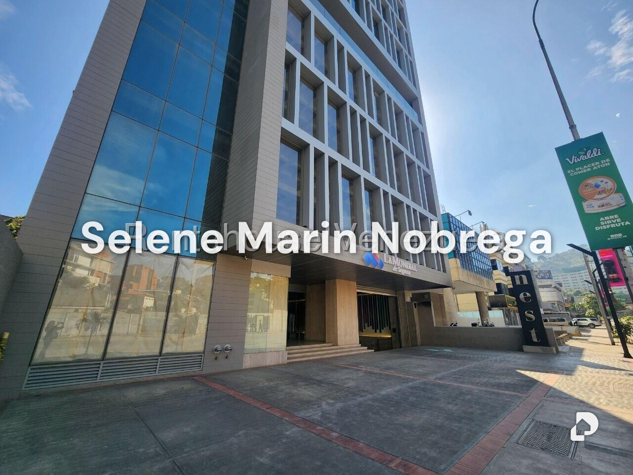 Oficina en Las Mercedes, Caracas – 10