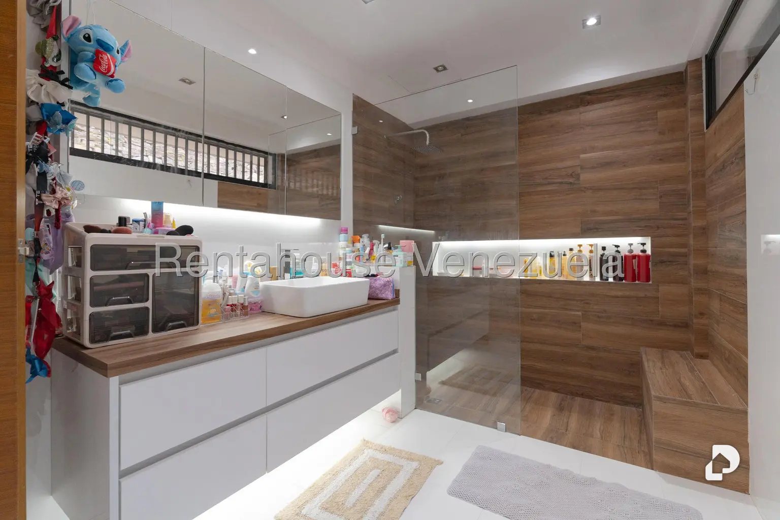Casa en La Lagunita Country Club, Caracas – 16