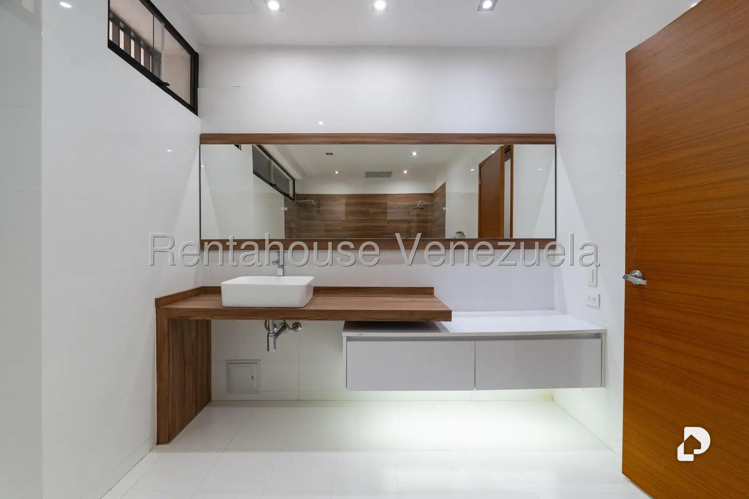 Casa en La Lagunita Country Club, Caracas – 14
