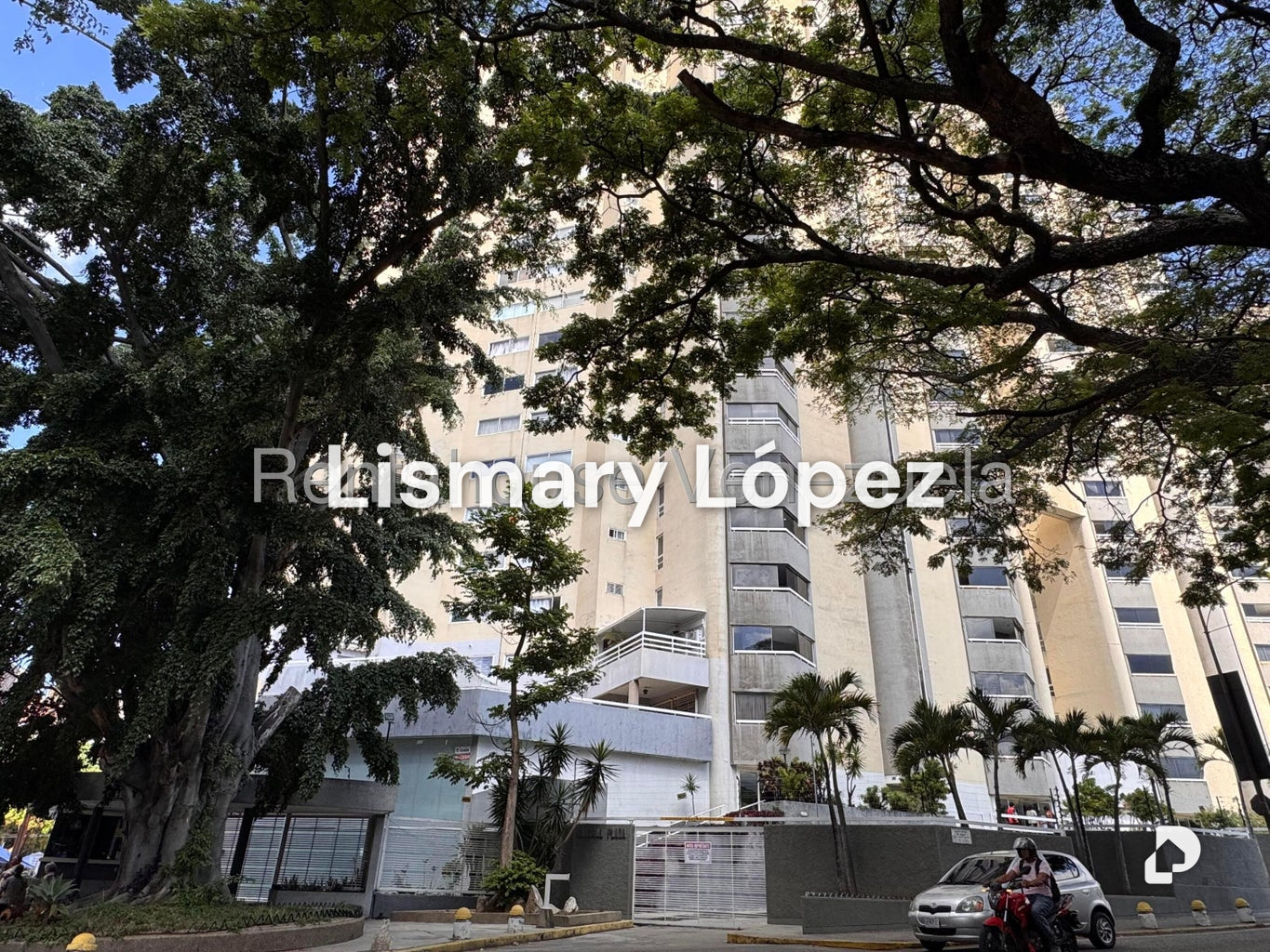 Apartamento en Los Dos Caminos, Caracas – 1