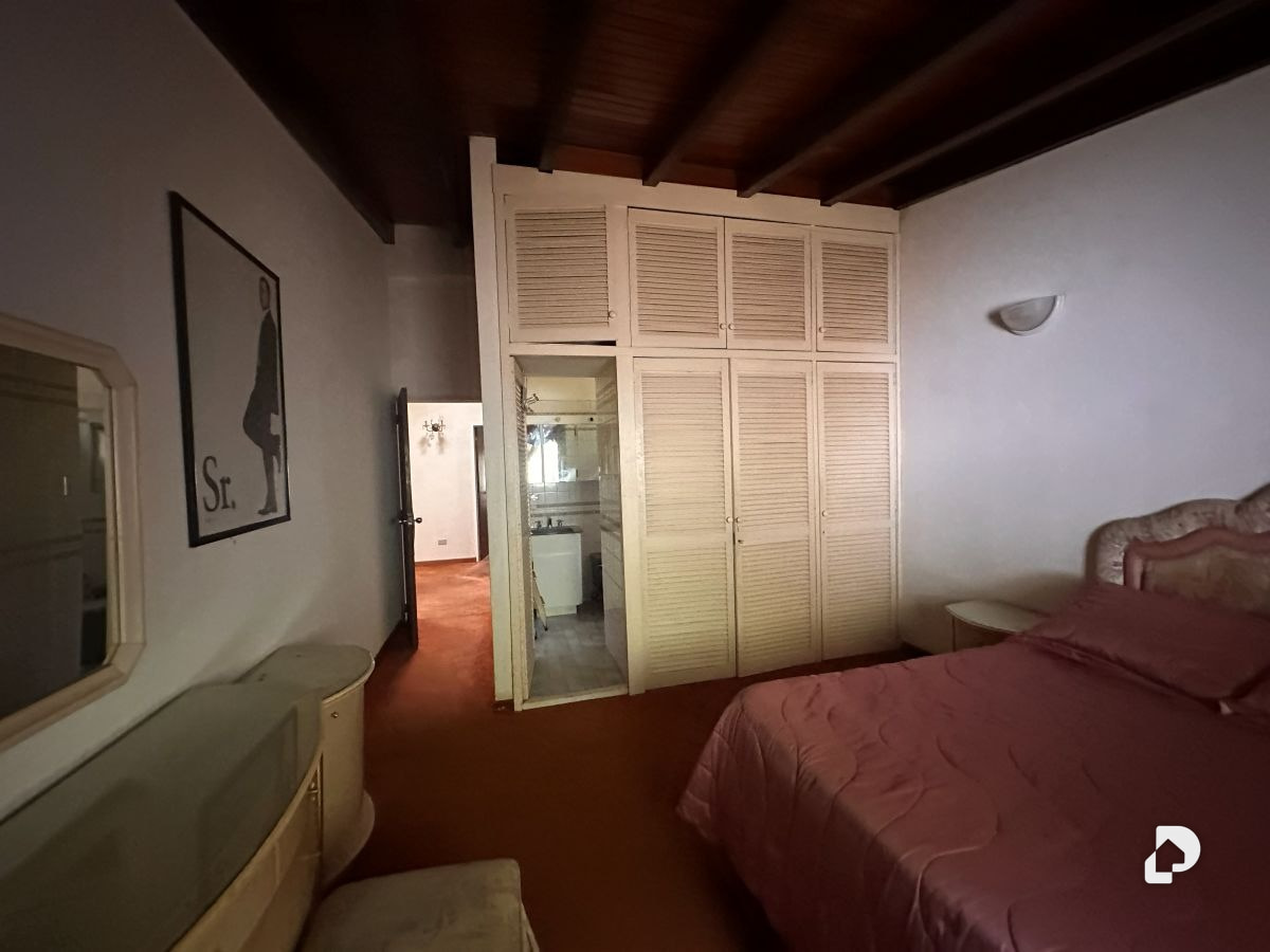 Casa en Alto Prado, Caracas – 13