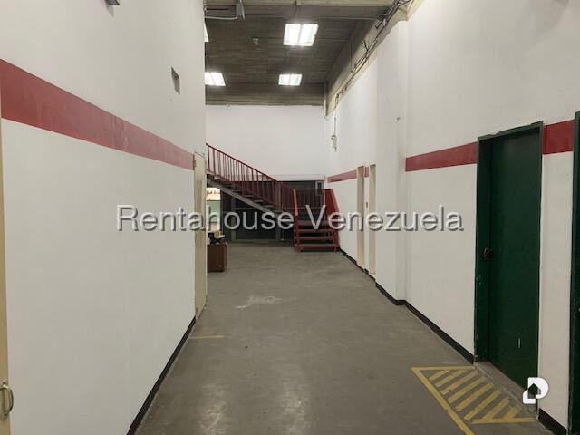 Local comercial en Boleíta Sur, Caracas – 3