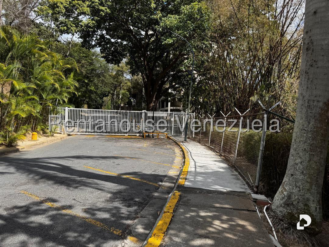 Apartamento en Las Esmeraldas, Caracas – 29