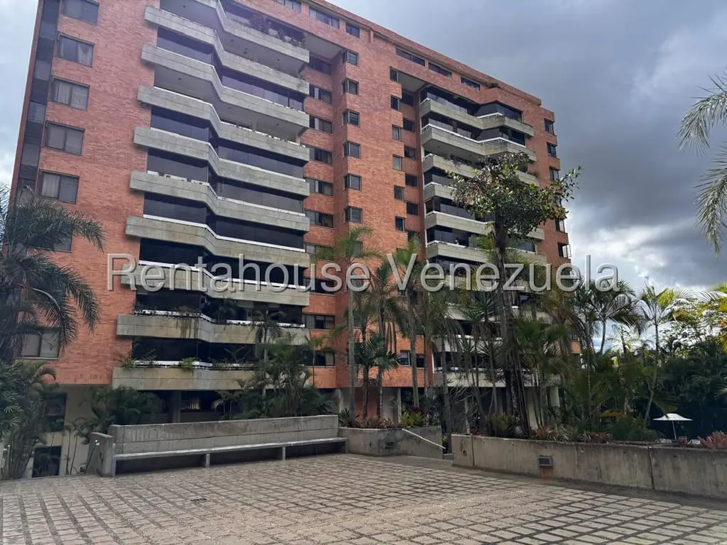 Apartamento en Las Esmeraldas, Caracas - 1