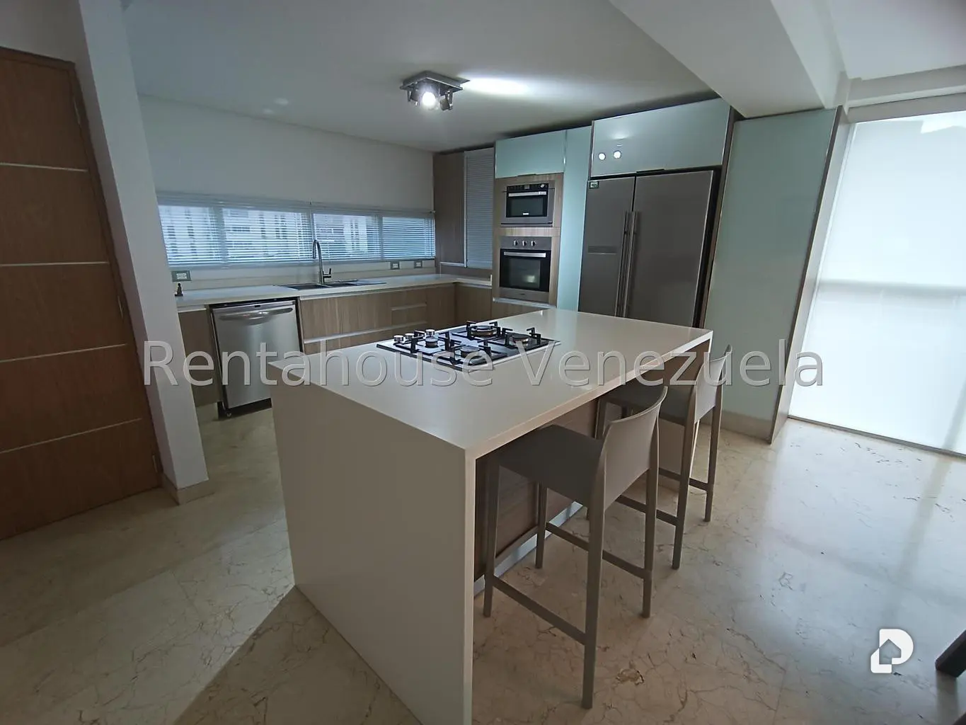 Apartamento en Los Naranjos de las Mercedes, Caracas – 8