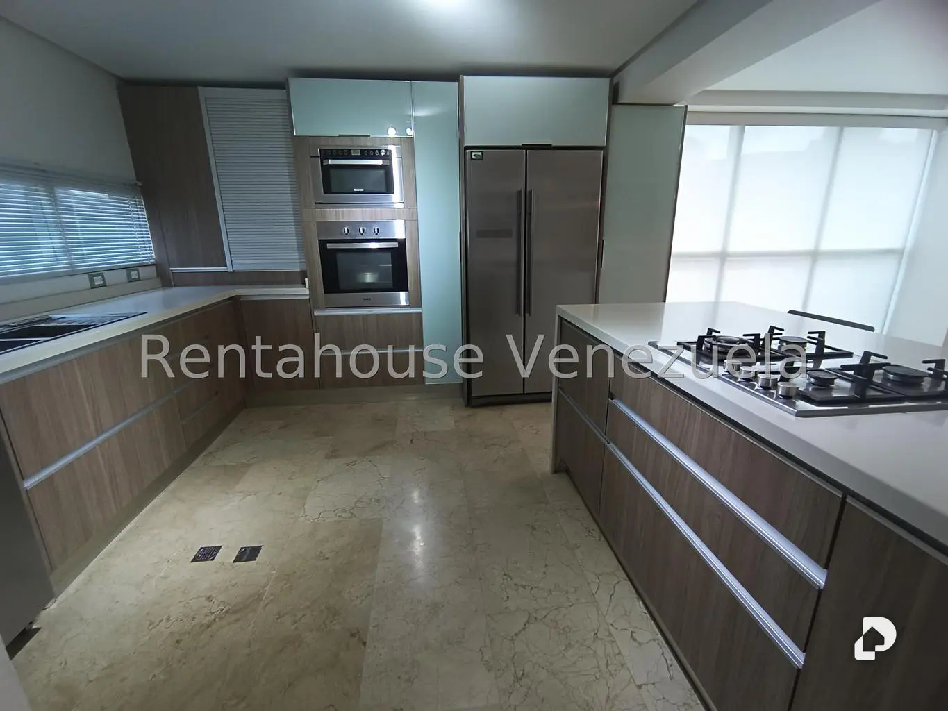 Apartamento en Los Naranjos de las Mercedes, Caracas – 9