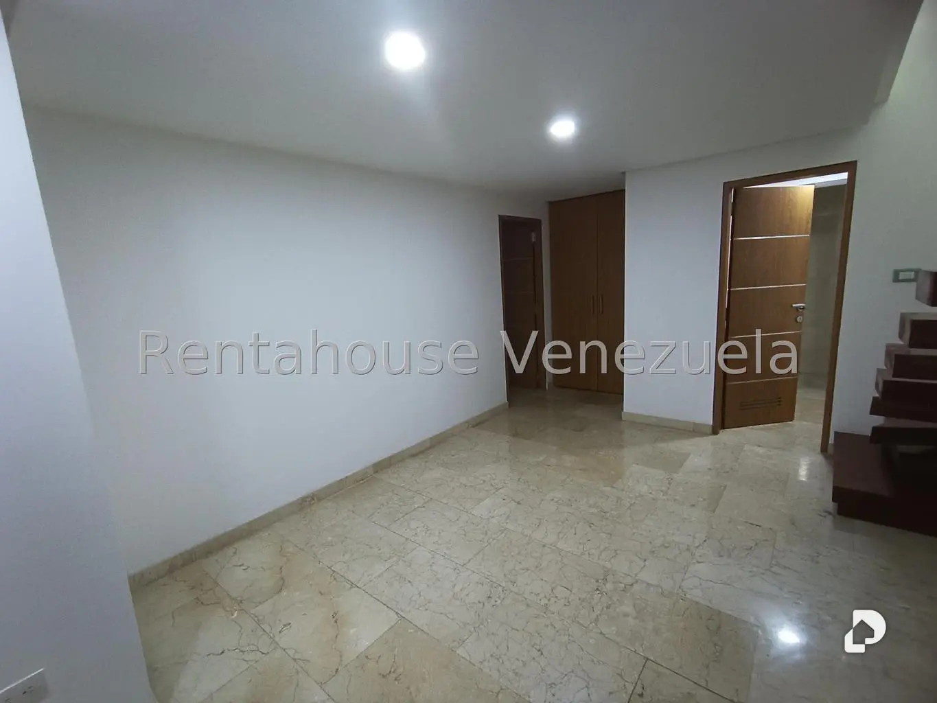Apartamento en Los Naranjos de las Mercedes, Caracas – 22