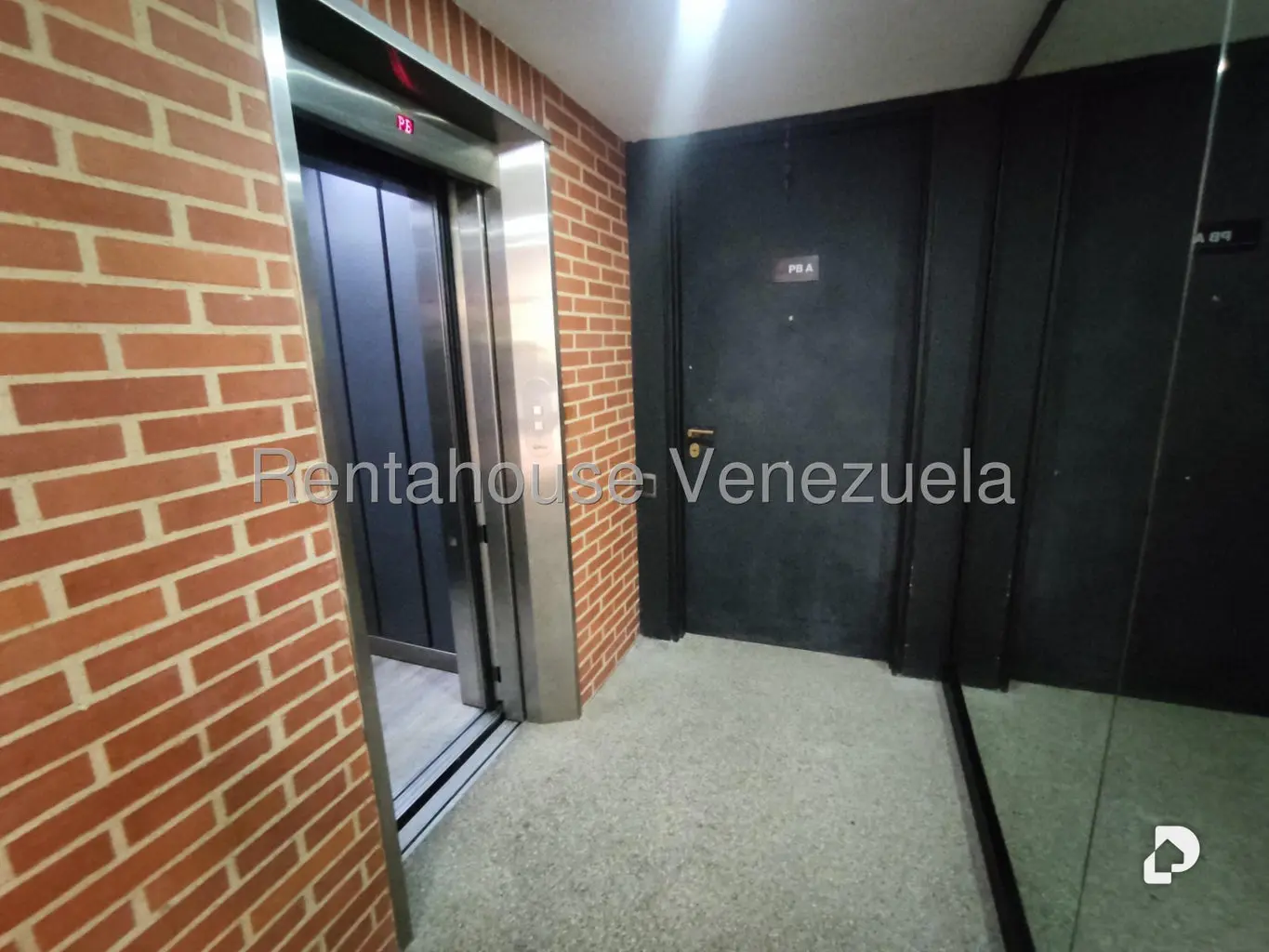 Apartamento en Colinas de La California, Caracas – 27