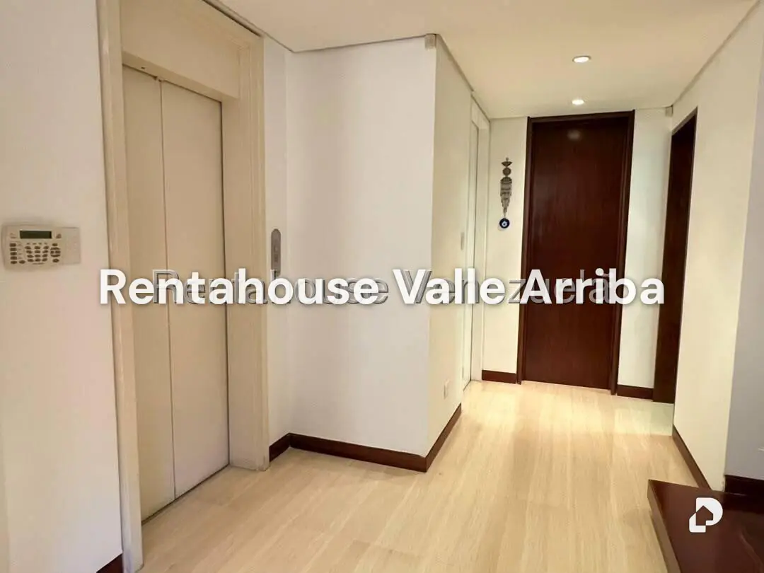 Apartamento en La Castellana, Caracas – 2