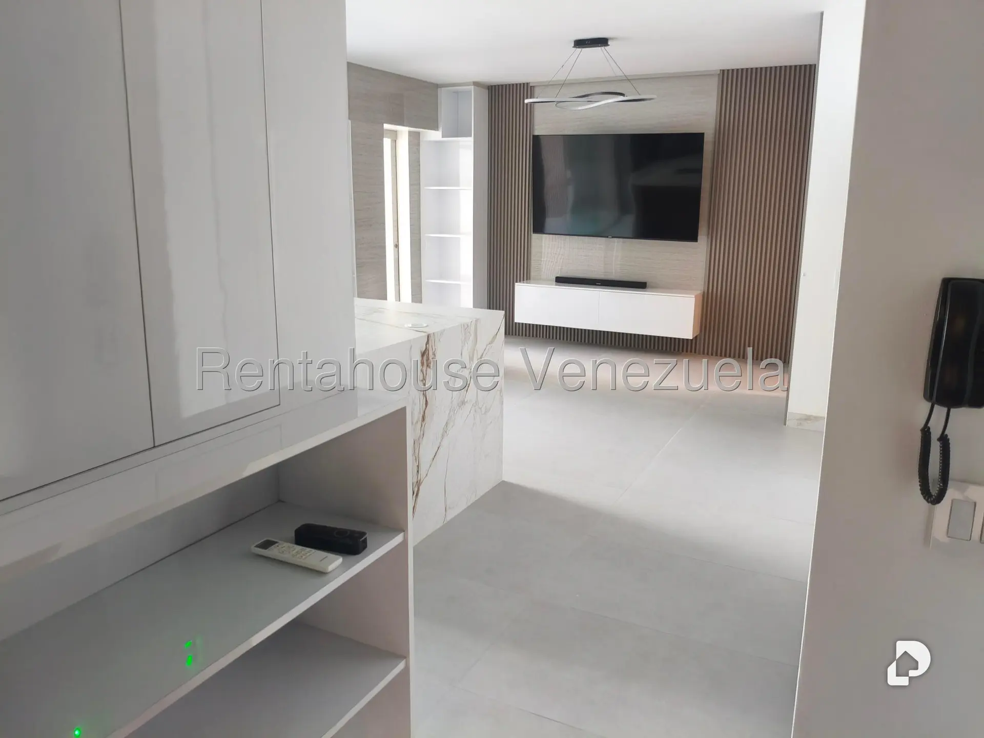 Apartamento en Los Palos Grandes, Caracas – 2