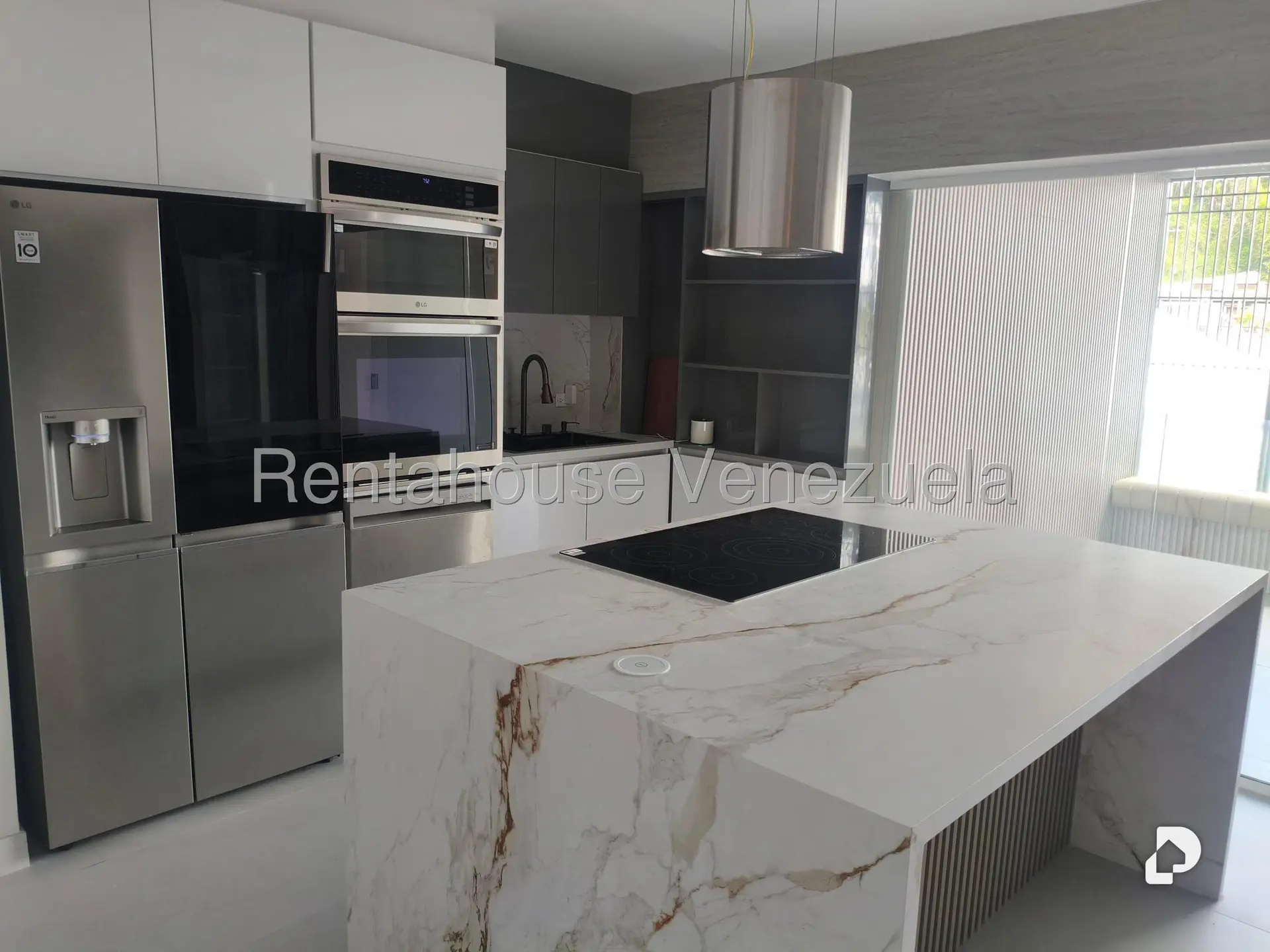 Apartamento en Los Palos Grandes, Caracas – 6