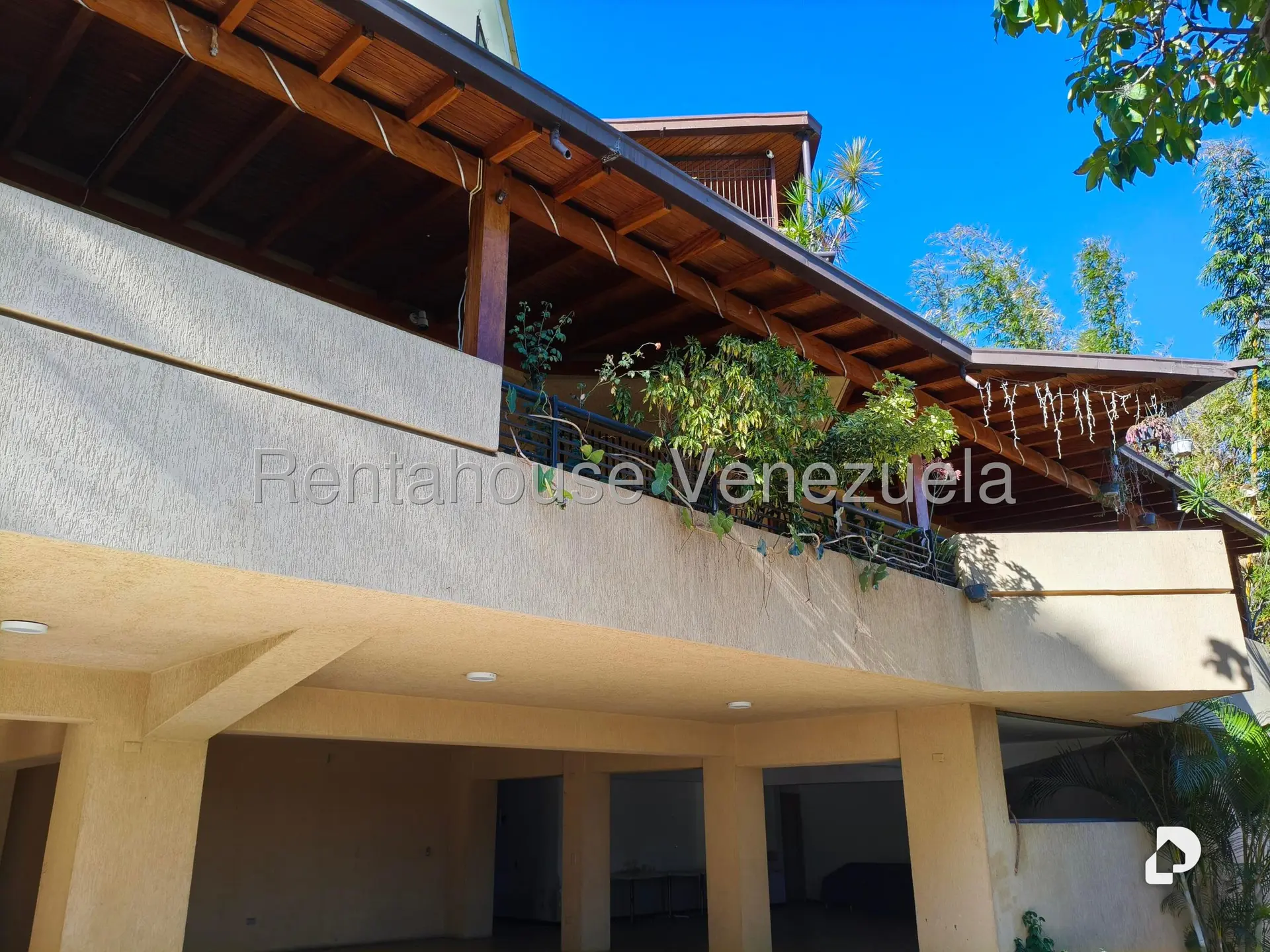 Apartamento en Los Palos Grandes, Caracas – 14