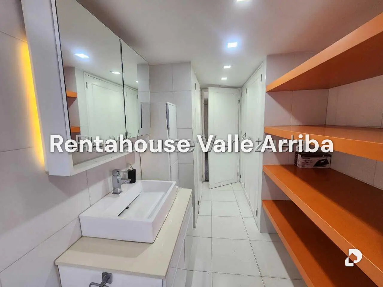 Apartamento en El Rosal, Caracas – 9
