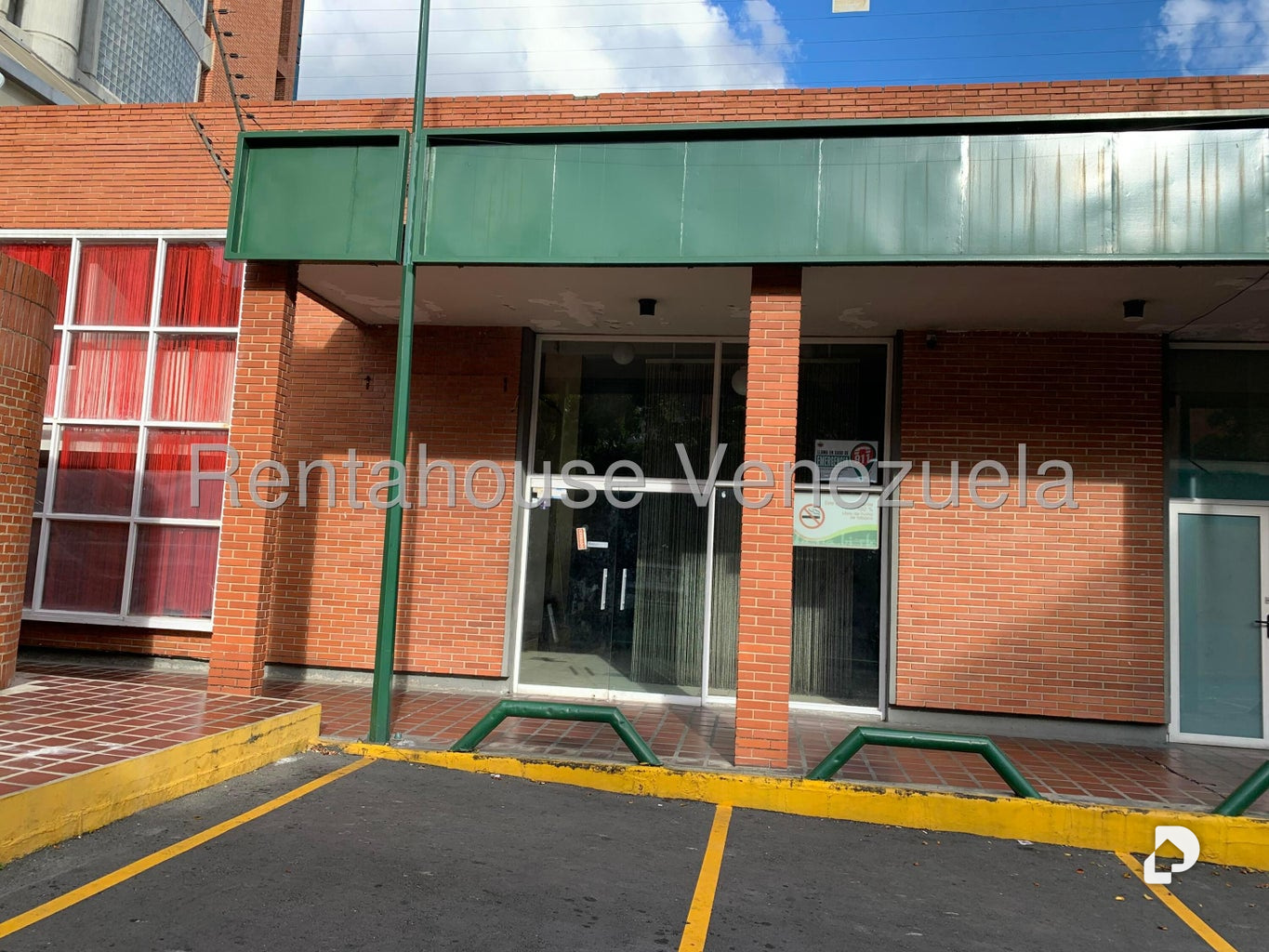Local comercial en La Castellana, Caracas – 1