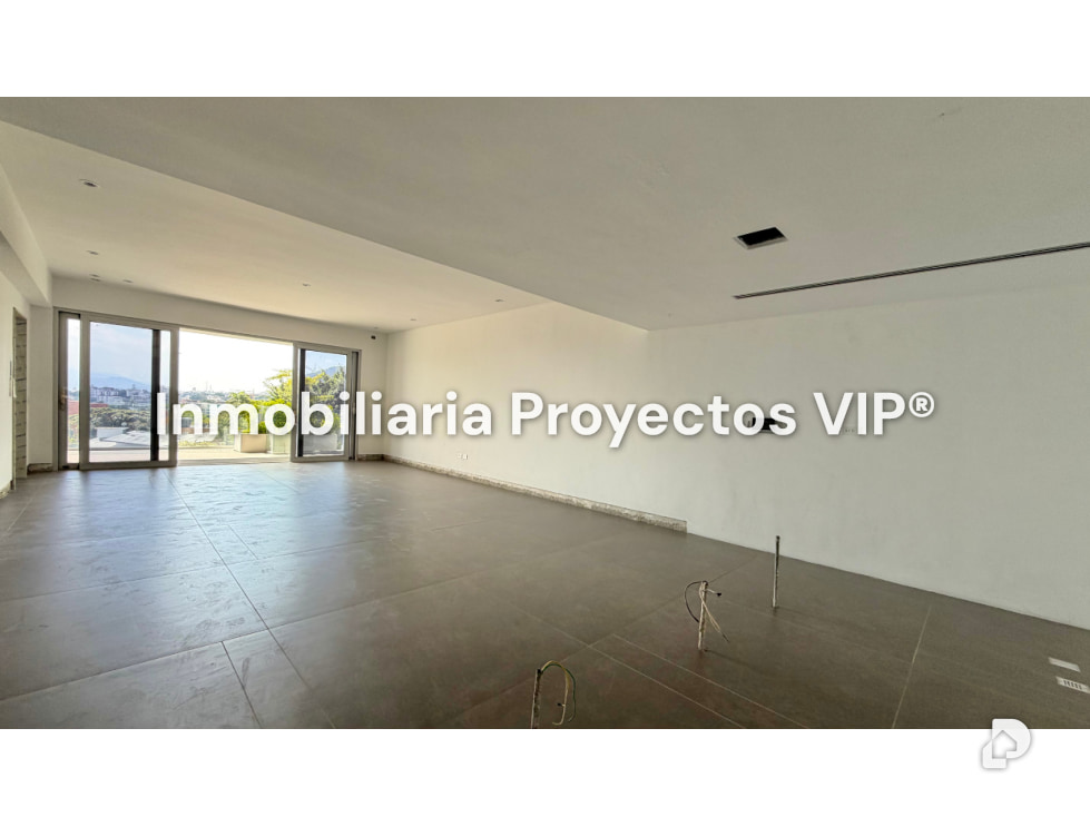 Apartamento en Altamira, Caracas – 2