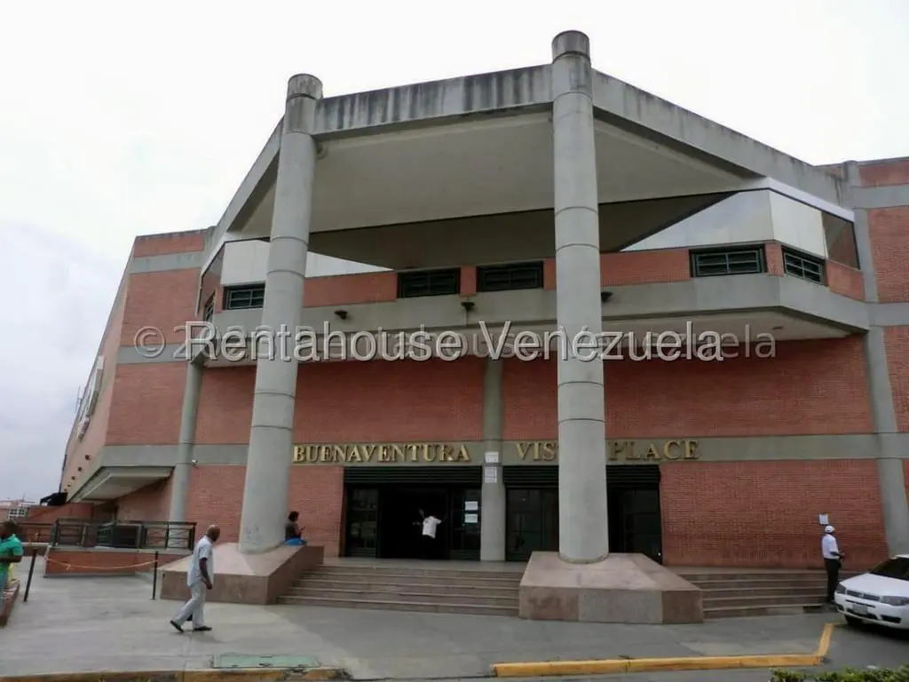 Local comercial en Sector Buenaventura, Guatire - 1