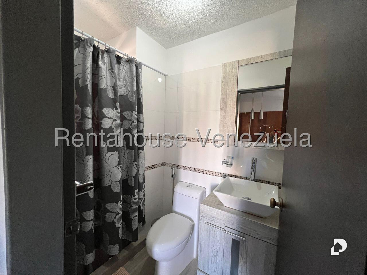Apartamento en La Boyera, Caracas – 12