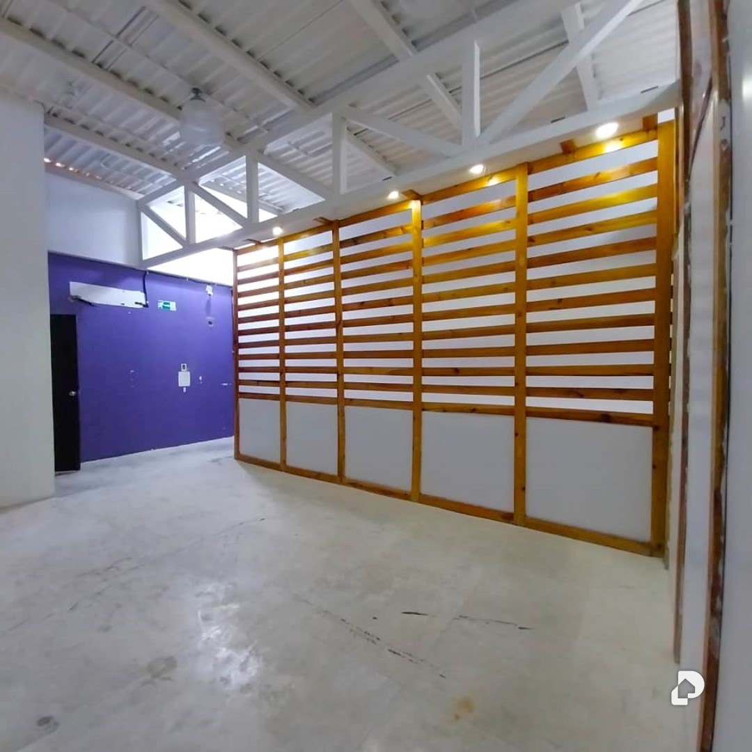 Commercial space in La Boyera, Caracas – 9