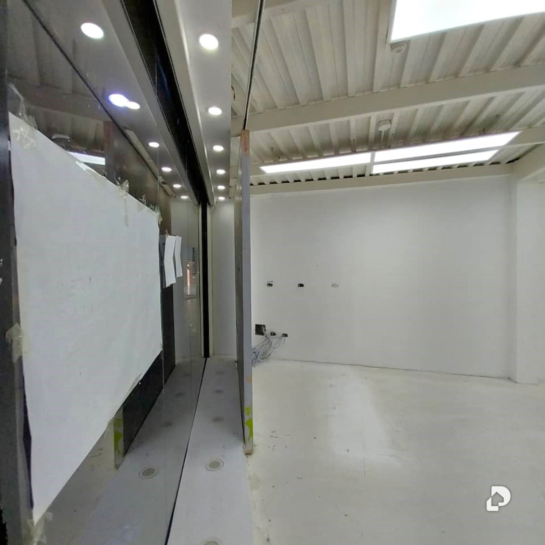 Commercial space in La Boyera, Caracas – 5