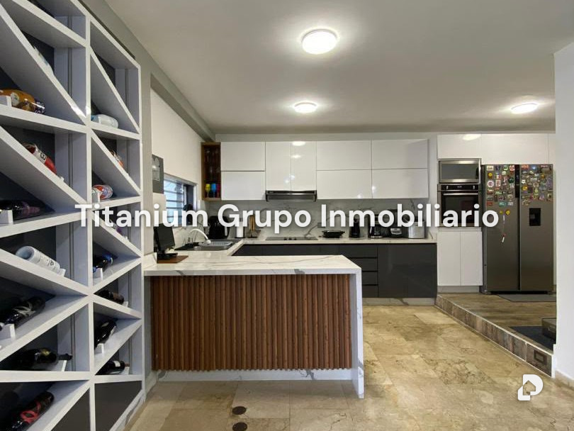 Townhouse en Parroquia Urbana San José, Valencia – 6