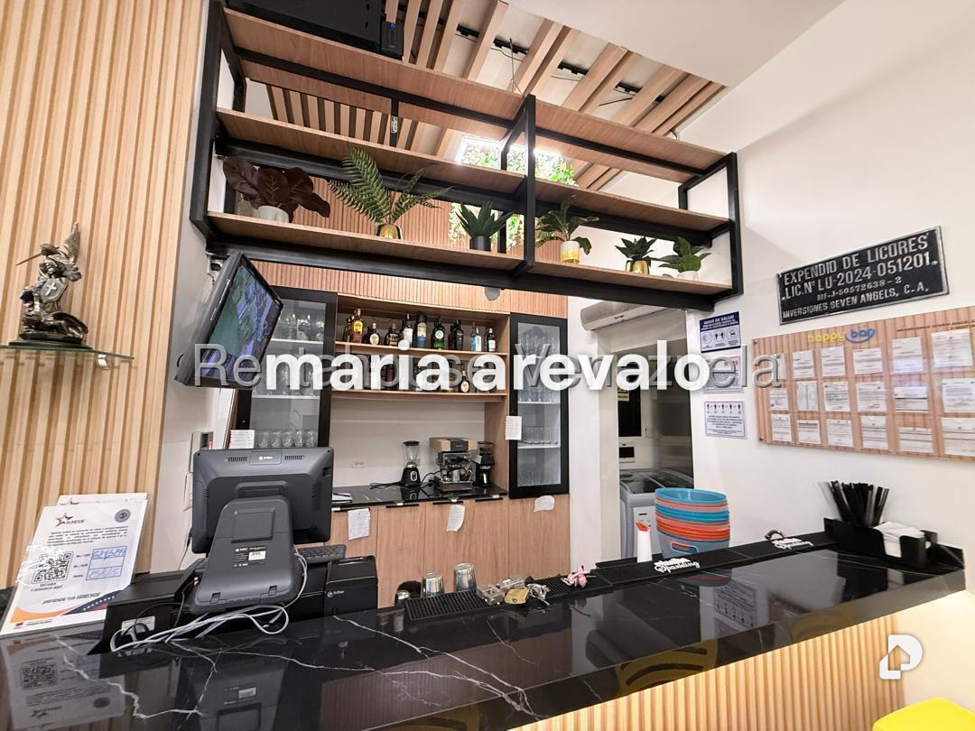 Local comercial en Santa Mónica, Caracas – 24