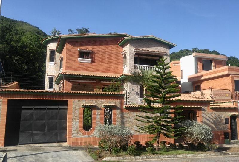 House in La Trigaleña, Valencia - 1