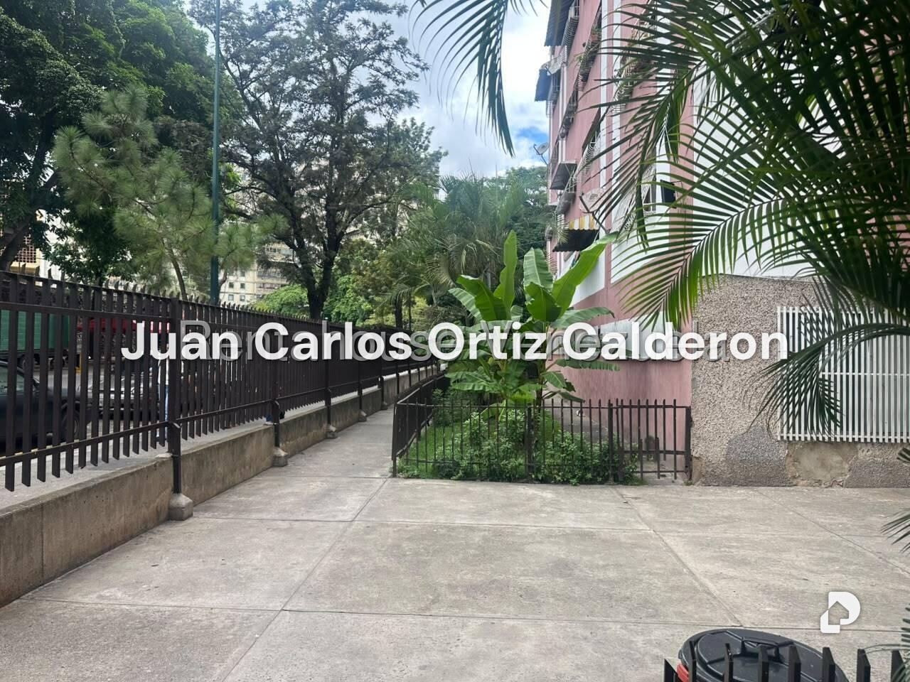 Apartamento en El Valle, Caracas – 17