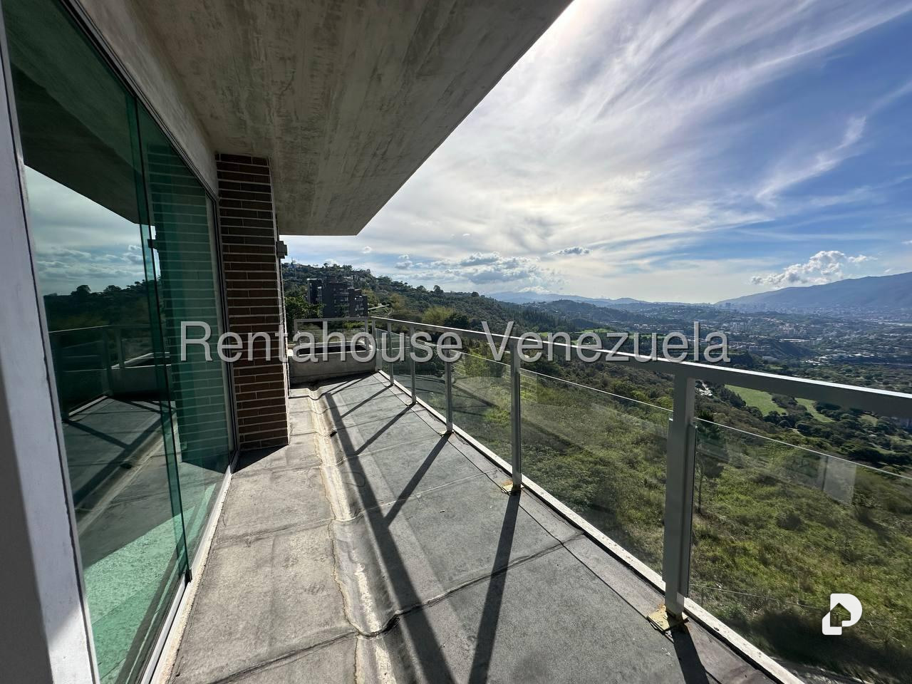 Apartamento en Alto Hatillo, Caracas – 18