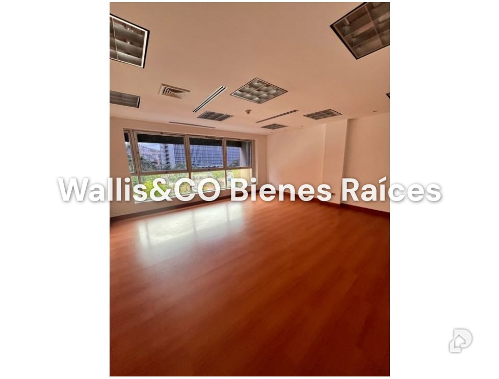 Oficina en Chuao, Caracas – 1