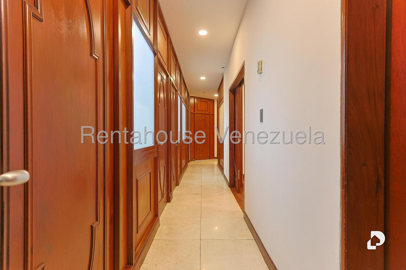 Oficina en La Castellana, Caracas – 5