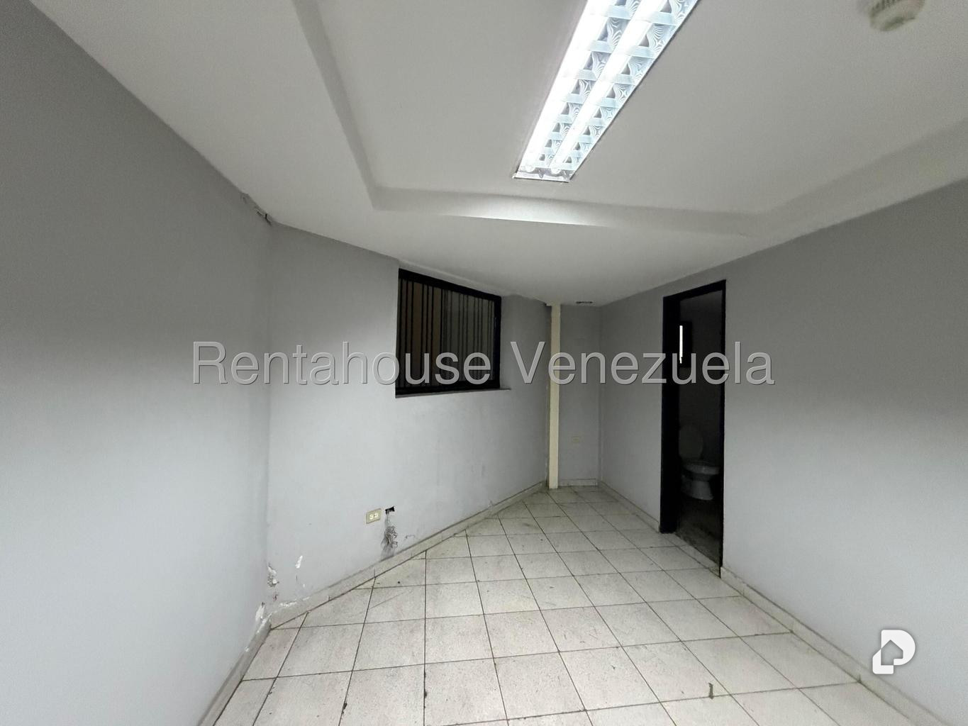 Local comercial en Las Acacias, Caracas – 6