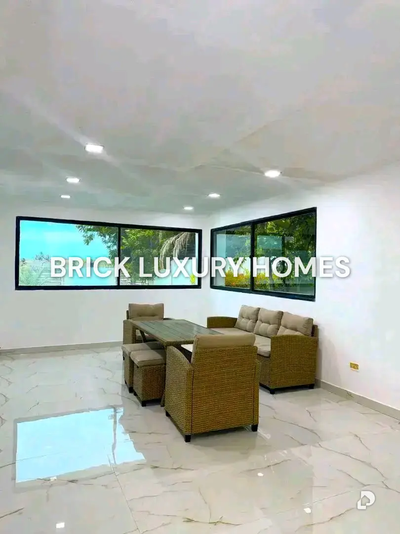 Casa en Lechería – 16