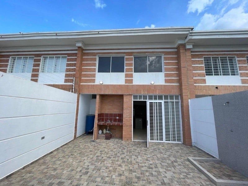 Townhouse en Tucacas - 1