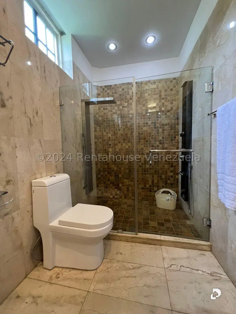 Apartamento en La Lagunita Country Club, Caracas – 24