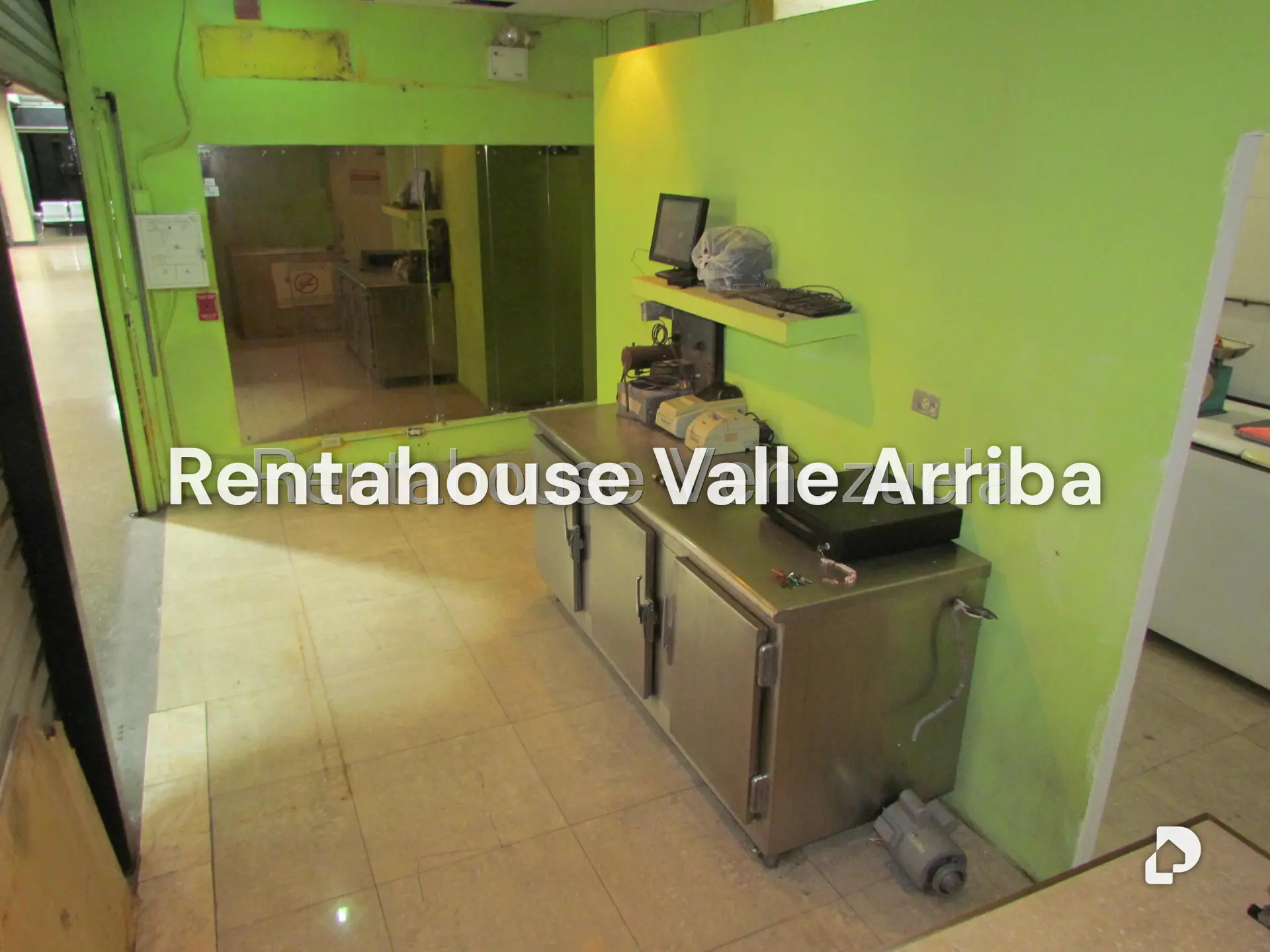 Local comercial en La Florida, Caracas – 6
