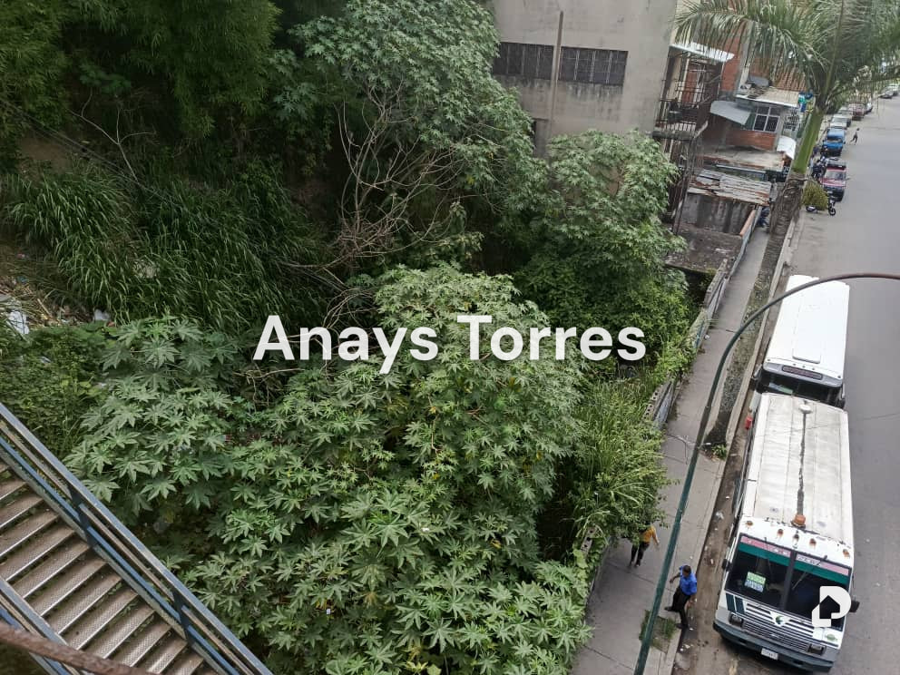 Terreno en Los Teques, Altos Mirandinos – 10