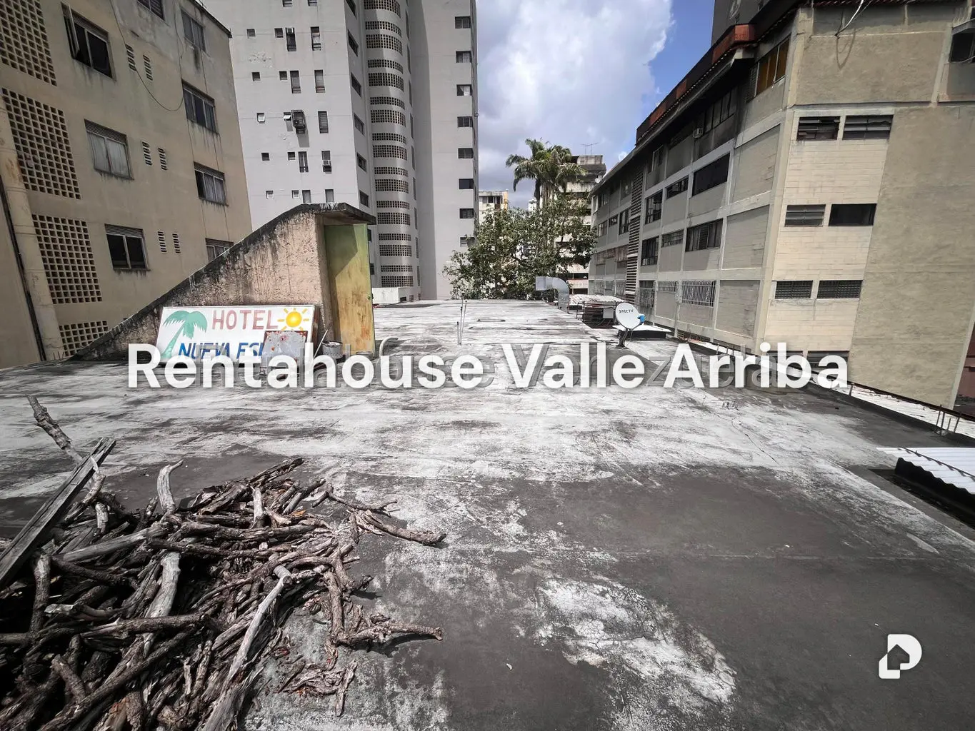 Edificio en Sabana Grande, Caracas – 27
