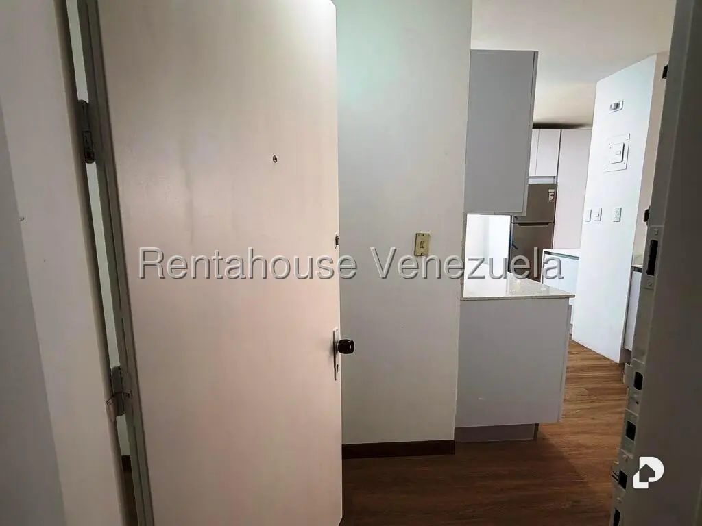 Apartamento en Los Palos Grandes, Caracas – 3