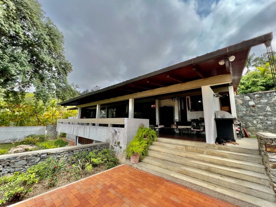 Casa en La Lagunita, Caracas - 1