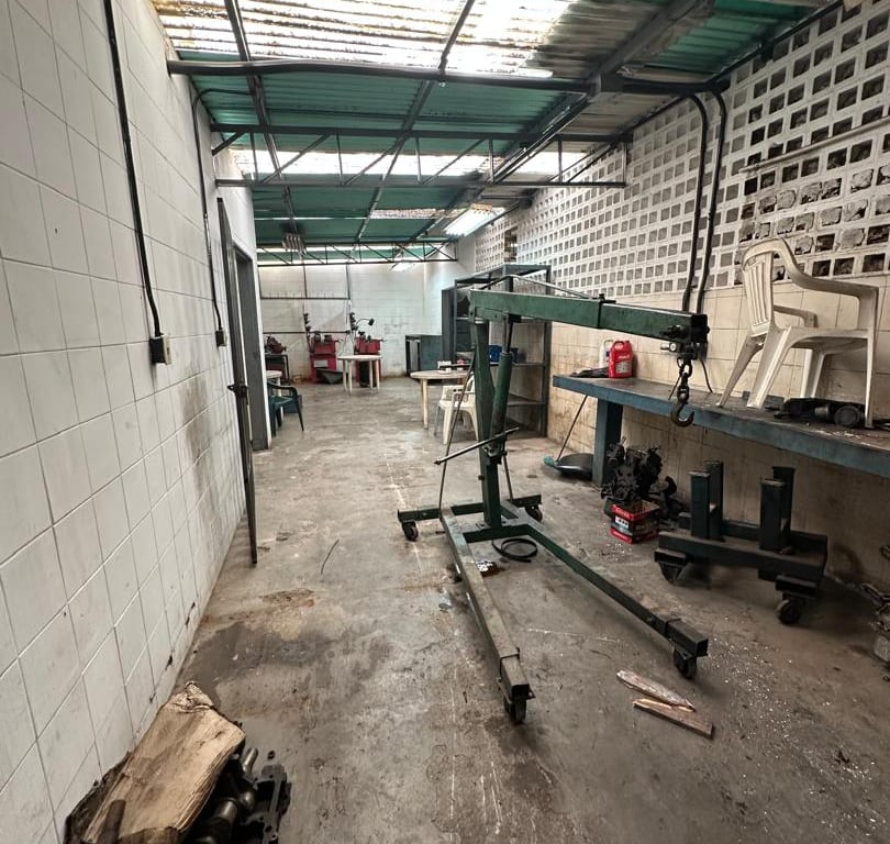 Local comercial en Montecristo, Caracas - 1