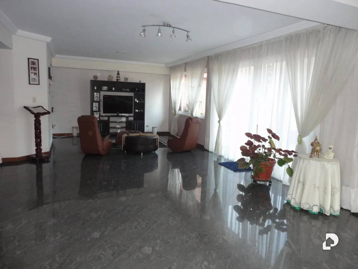 Apartamento en Miranda, Caracas – 11