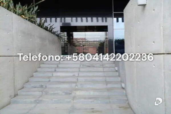 Oficina en Las Mercedes, Caracas – 4