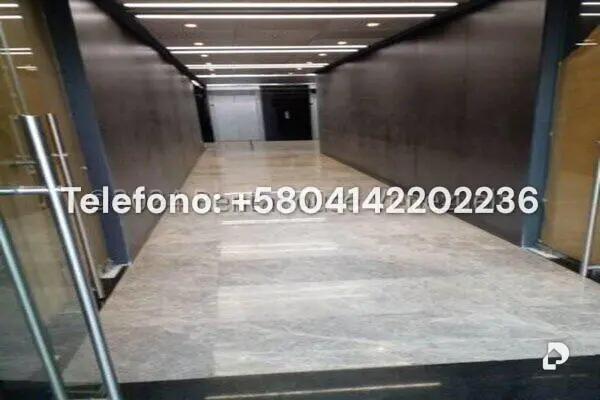 Oficina en Las Mercedes, Caracas – 6