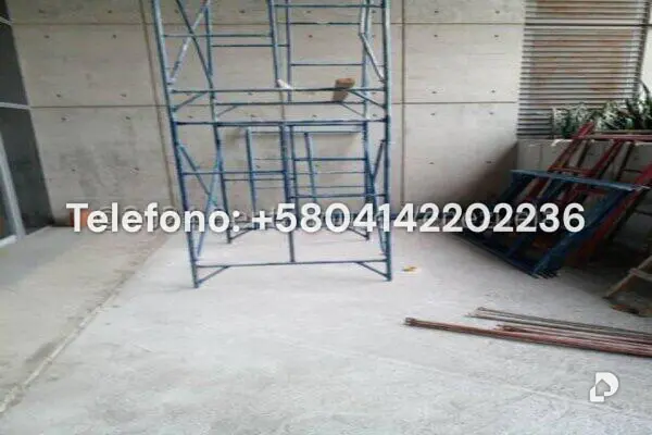 Oficina en Las Mercedes, Caracas – 11