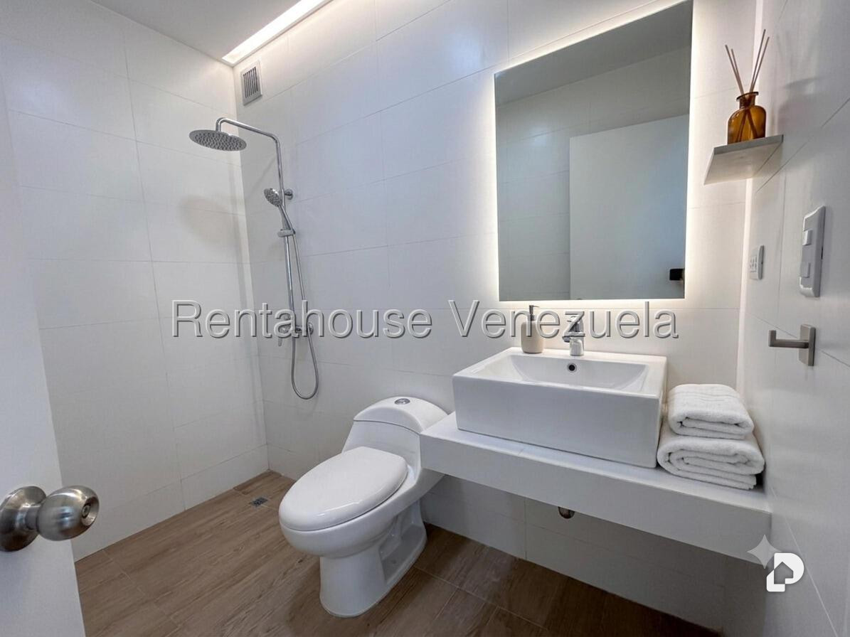 Apartamento en La Boyera, Caracas – 16