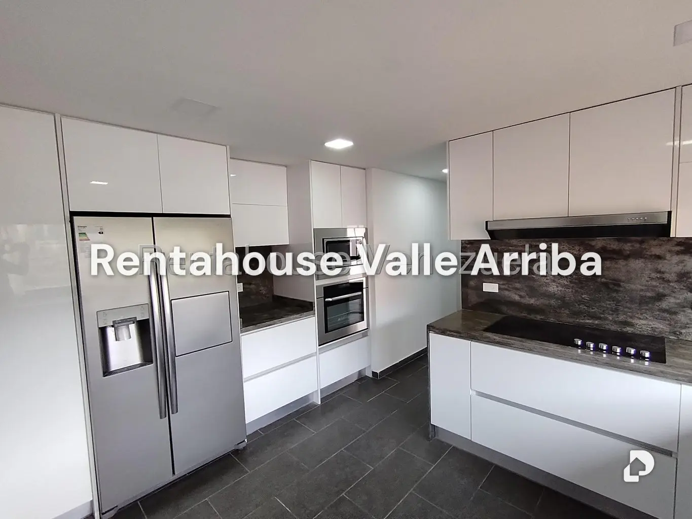 Apartamento en Colinas de Valle Arriba, Caracas – 20